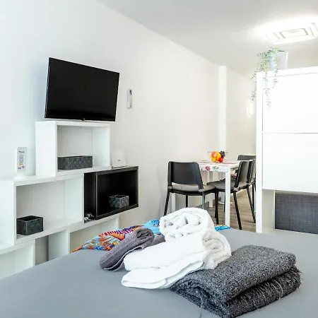 Borinquen 124 Americas Pool Apartament *