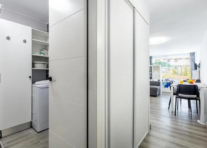 Borinquen 124 Americas Pool * Playa de las Américas