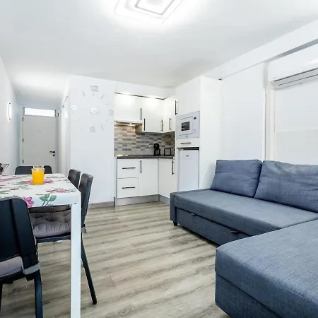 Borinquen 124 Americas Pool Playa de las Americas (Tenerife)