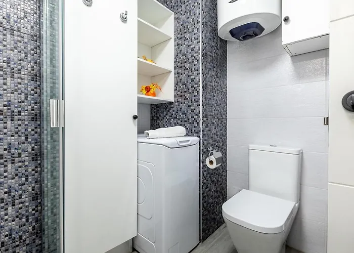 Borinquen 124 Americas Pool